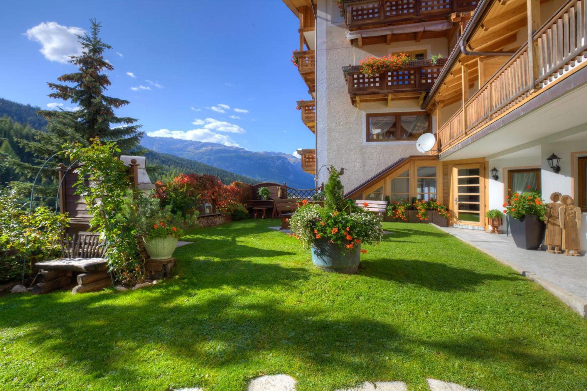 Residence Ciasa Planat St. Kassian Exterior foto